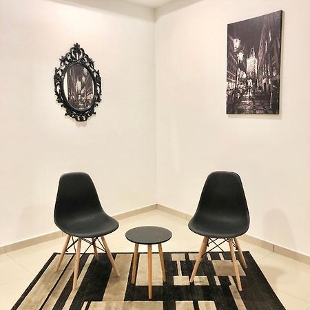 Halal Islam Tamu Icity Shah Alam Buitenkant foto